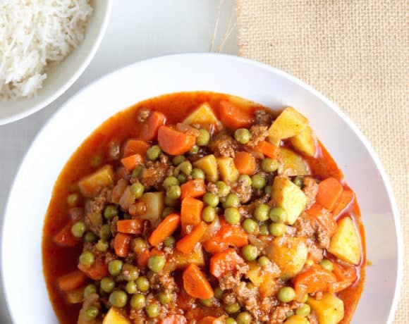 Beef tomato vegetable stew is so delicious